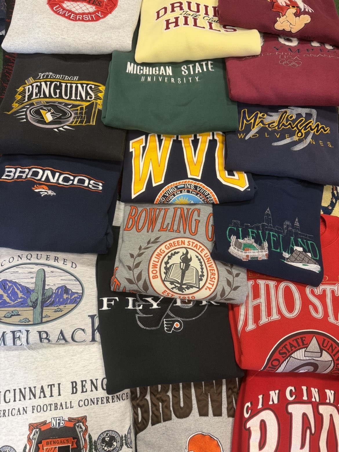 Vintage hoodies and crewnecks collection